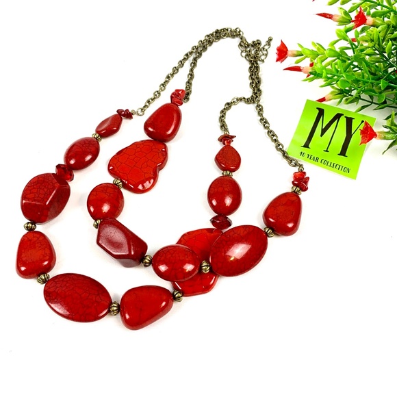 Lucoral Chunky Red Beaded Statement Necklace - Picture 8 of 10